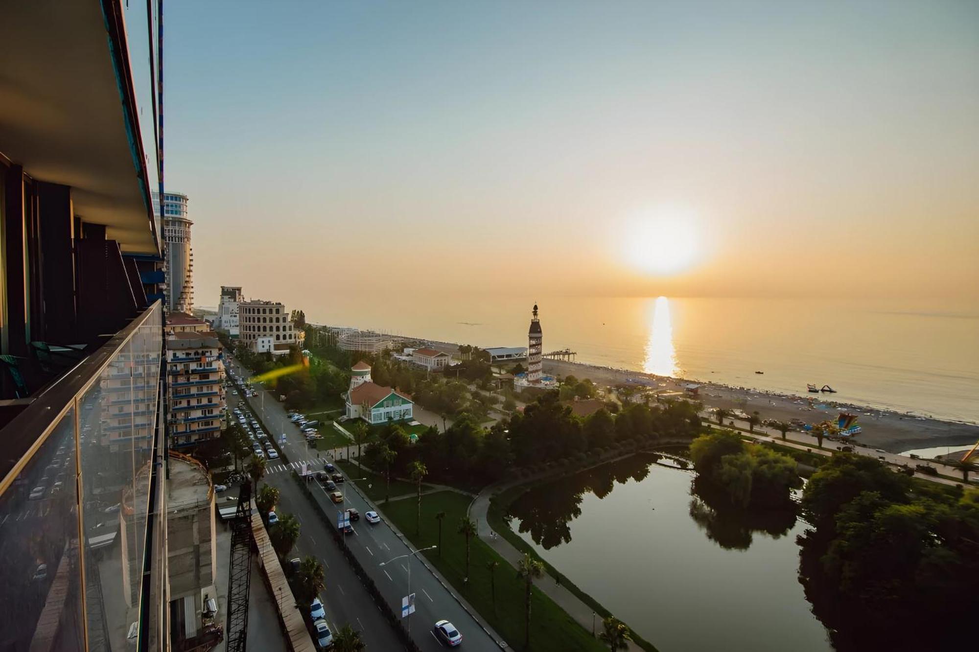 View From Above Orbi City Daire Batum Dış mekan fotoğraf